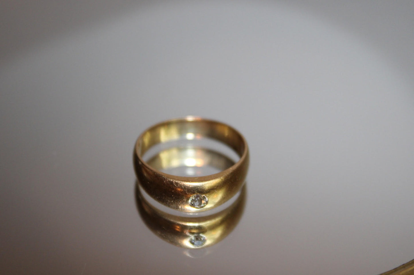 18k Solid Gold Ring with Flush Set Diamond - dunia jewelry - vintage gold - recycled gold