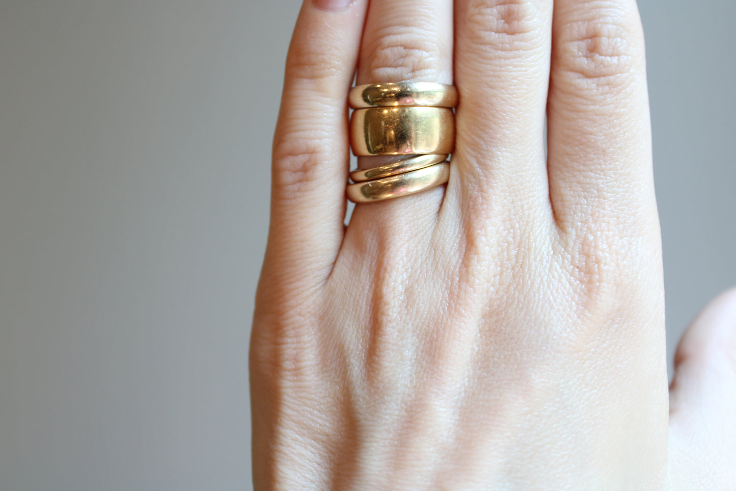 18k Vintage Butter Yellow Vintage Gold Cigar Band Ring