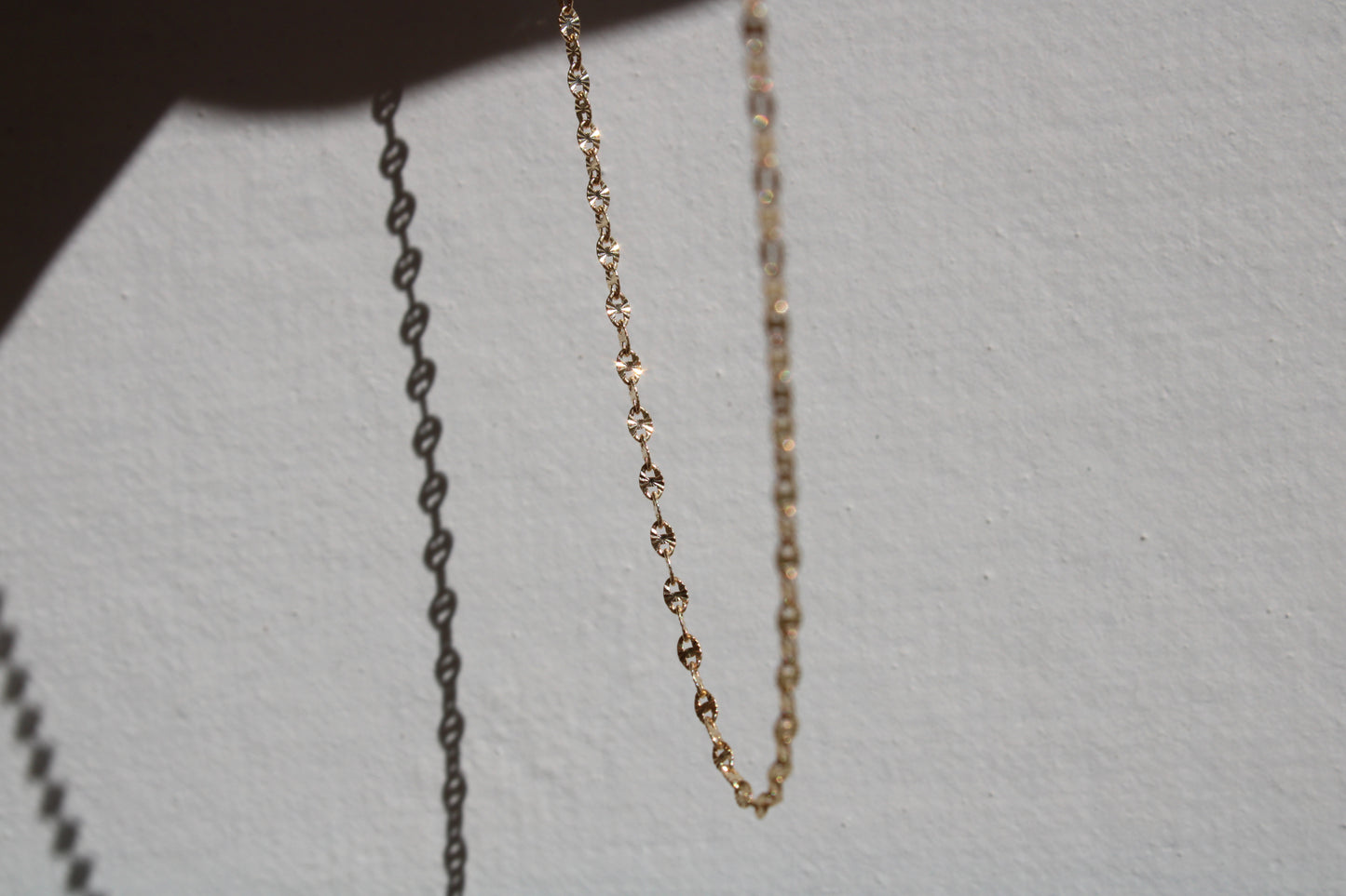 14k Solid Gold Glimmer Chain