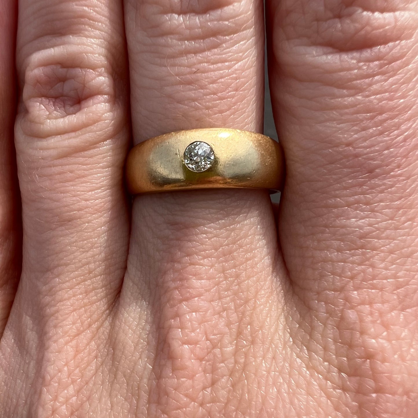 18k Solid Gold Ring with Flush Set Diamond - dunia jewelry - vintage gold - recycled gold