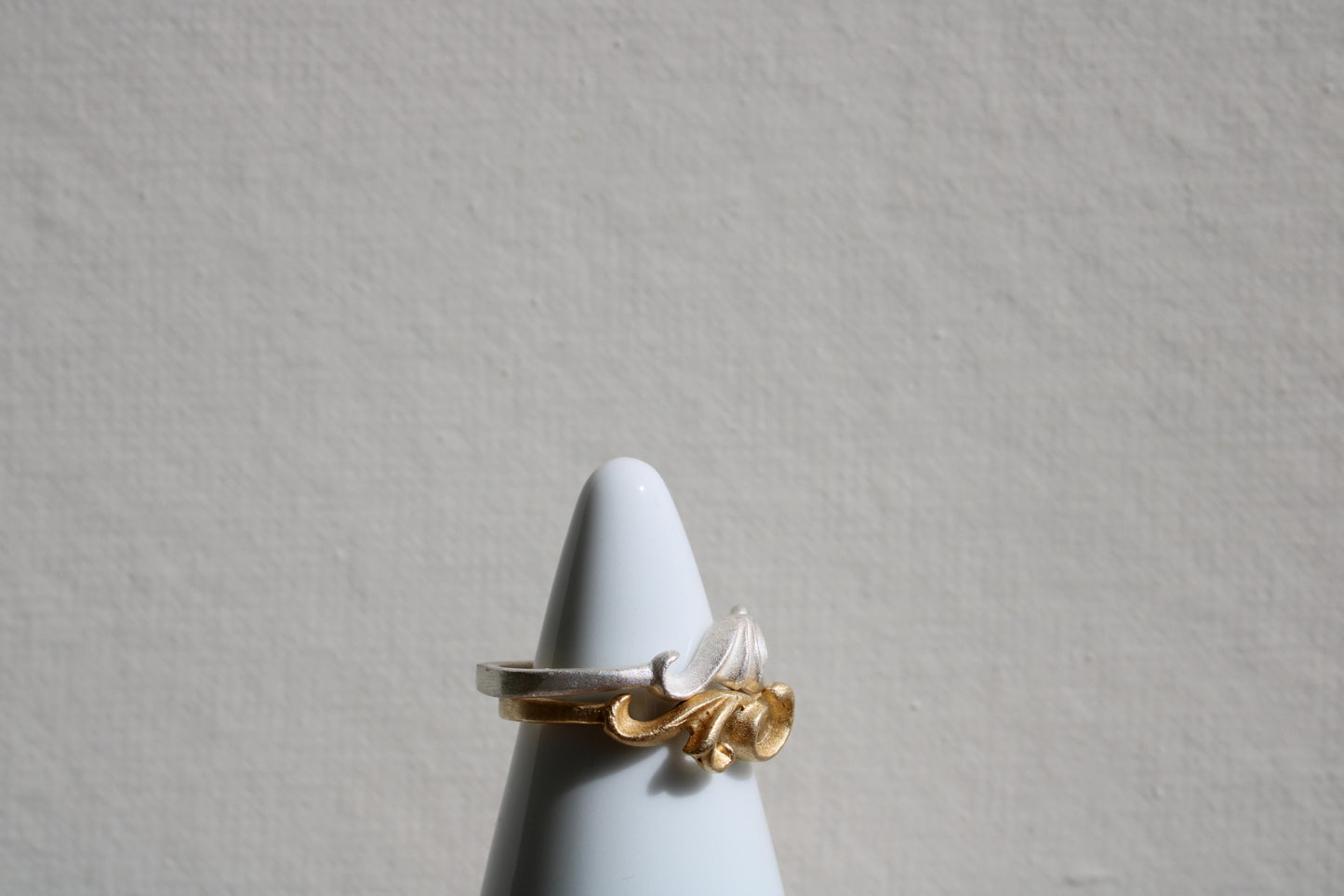 Matte Solid Gold Lace Ring