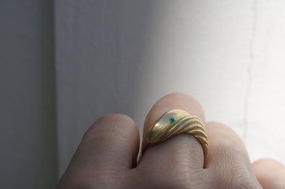 Emerald Twisty Matte Solid Recycled Gold Croissant Ring